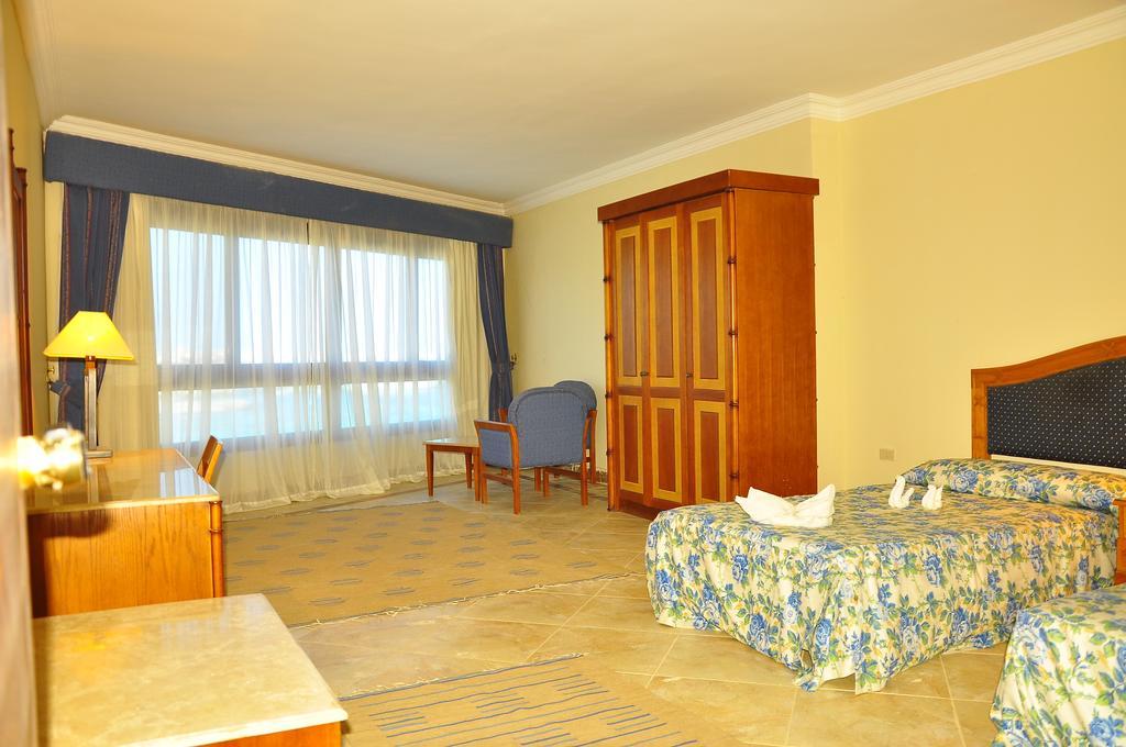 Alia Beach Resort Hurghada Quarto foto