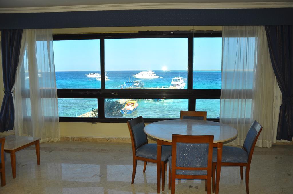 Alia Beach Resort Hurghada Quarto foto